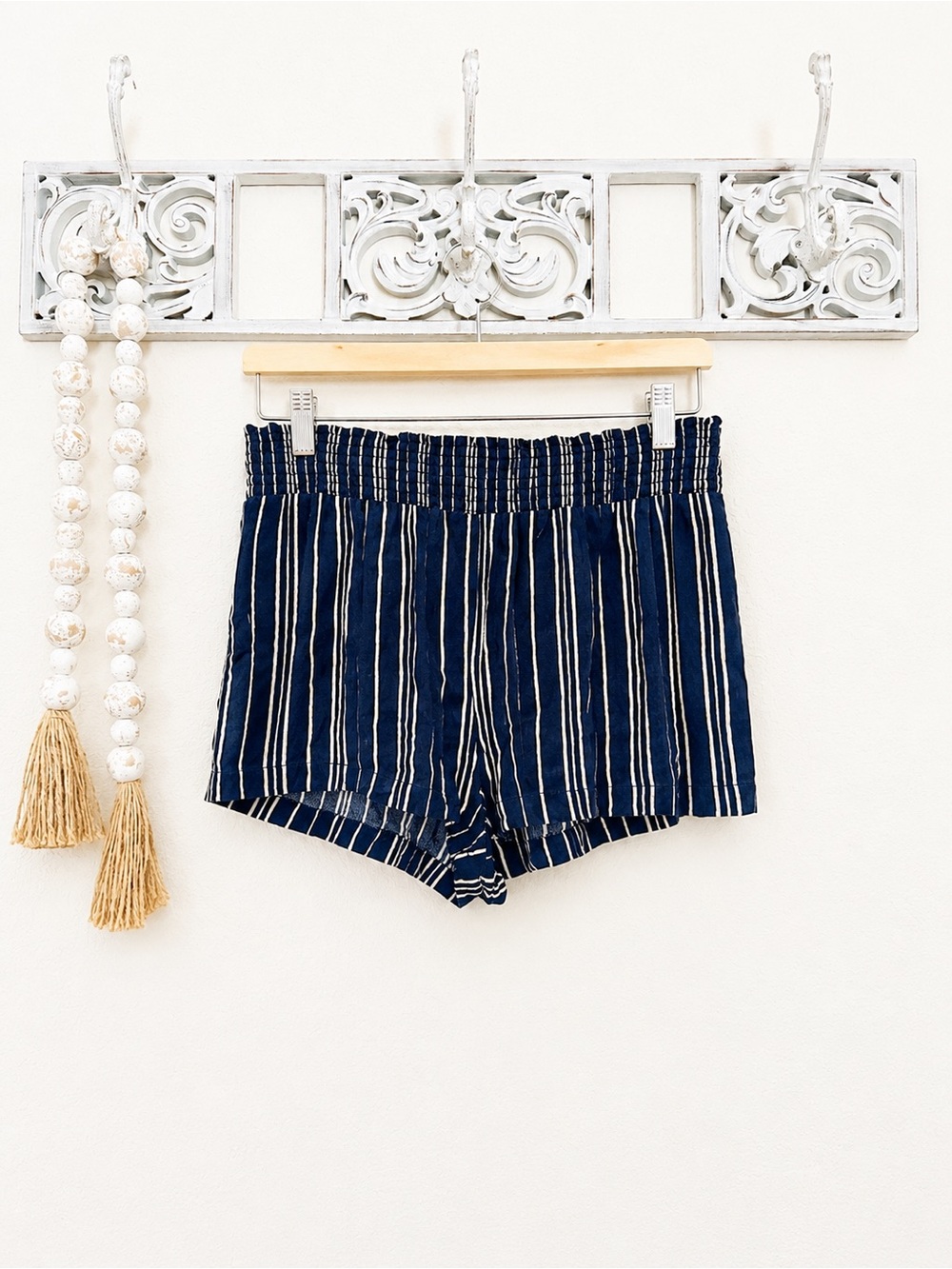 Mason & Belle Striped Smocked Waist Shorts Medium Navy Blue White Cotton